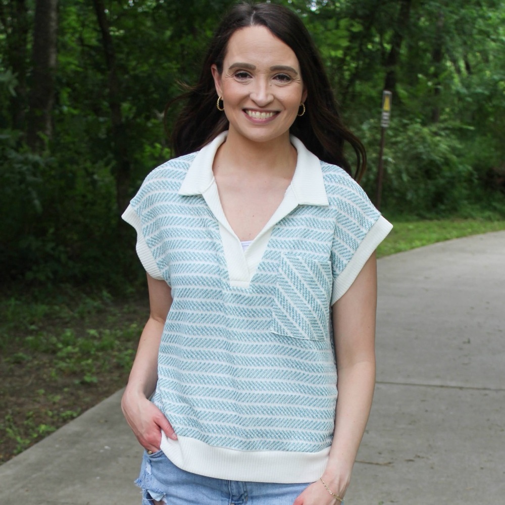 Striped Knit V-neck Short Sleeve Top